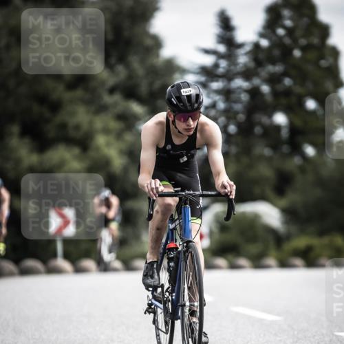 21.06.2026 - 29. Vierlanden-Triathlon H.Heesch http://msf.ph/oto/9923273 21.06.2026 13:04:08 Radfahren 1032 meine-sportfotos.de