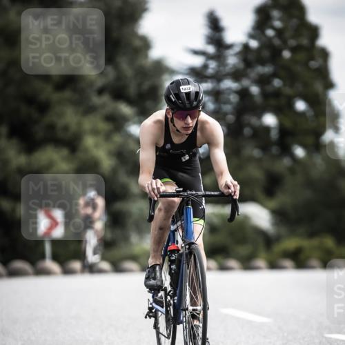 21.06.2026 - 29. Vierlanden-Triathlon H.Heesch http://msf.ph/oto/9923274 21.06.2026 13:04:08 Radfahren 1032 meine-sportfotos.de