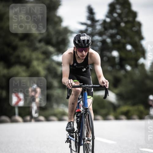 21.06.2026 - 29. Vierlanden-Triathlon H.Heesch http://msf.ph/oto/9923275 21.06.2026 13:04:08 Radfahren 1032 meine-sportfotos.de