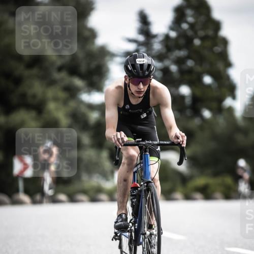 21.06.2026 - 29. Vierlanden-Triathlon H.Heesch http://msf.ph/oto/9923276 21.06.2026 13:04:08 Radfahren 1032 meine-sportfotos.de