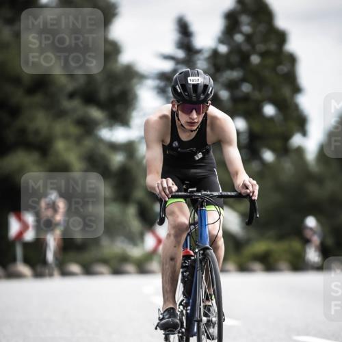 21.06.2026 - 29. Vierlanden-Triathlon H.Heesch http://msf.ph/oto/9923277 21.06.2026 13:04:08 Radfahren 1032 meine-sportfotos.de