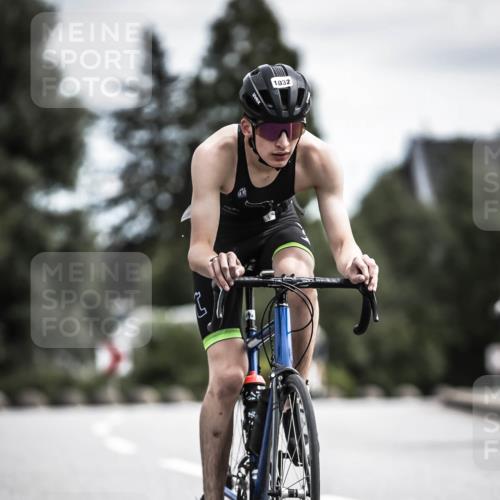 21.06.2026 - 29. Vierlanden-Triathlon H.Heesch http://msf.ph/oto/9923281 21.06.2026 13:04:09 Radfahren 1032 meine-sportfotos.de