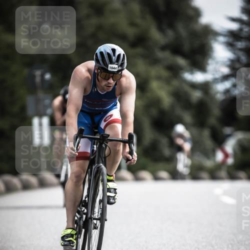 21.06.2026 - 29. Vierlanden-Triathlon H.Heesch http://msf.ph/oto/9923287 21.06.2026 13:04:11 Radfahren 1044 meine-sportfotos.de