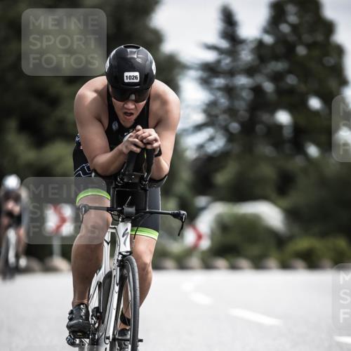 21.06.2026 - 29. Vierlanden-Triathlon H.Heesch http://msf.ph/oto/9923301 21.06.2026 13:04:12 Radfahren 1026 meine-sportfotos.de