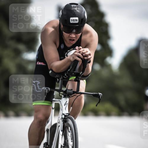 21.06.2026 - 29. Vierlanden-Triathlon H.Heesch http://msf.ph/oto/9923305 21.06.2026 13:04:12 Radfahren 1026 meine-sportfotos.de