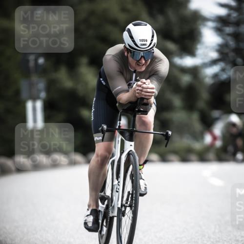 21.06.2026 - 29. Vierlanden-Triathlon H.Heesch http://msf.ph/oto/9923314 21.06.2026 13:04:15 Radfahren 11, 1059 meine-sportfotos.de