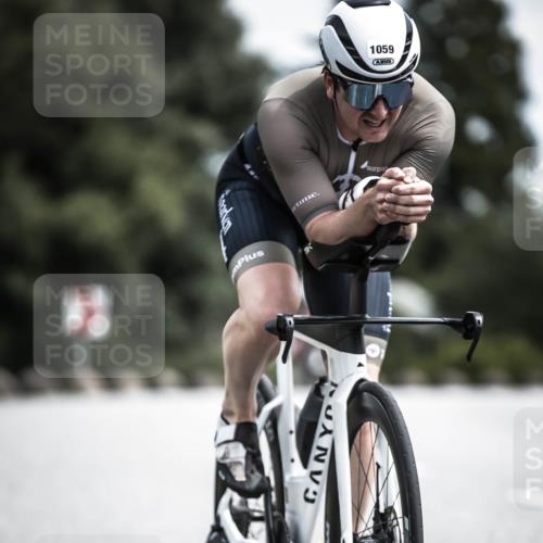 21.06.2026 - 29. Vierlanden-Triathlon H.Heesch http://msf.ph/oto/9923320 21.06.2026 13:04:15 Radfahren 1059 meine-sportfotos.de