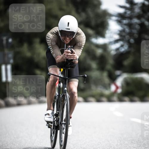 21.06.2026 - 29. Vierlanden-Triathlon H.Heesch http://msf.ph/oto/9923336 21.06.2026 13:04:21 Radfahren 11, 1066 meine-sportfotos.de