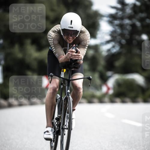 21.06.2026 - 29. Vierlanden-Triathlon H.Heesch http://msf.ph/oto/9923338 21.06.2026 13:04:21 Radfahren 1066 meine-sportfotos.de