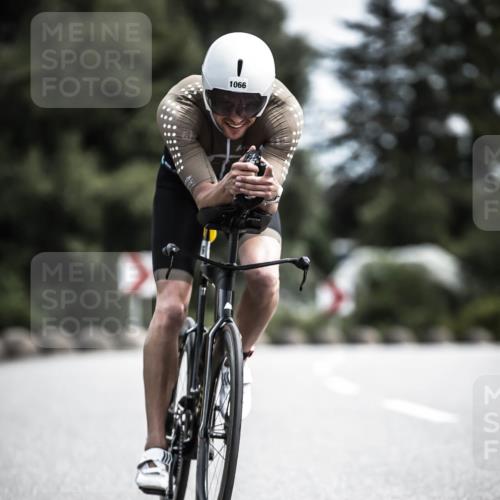 21.06.2026 - 29. Vierlanden-Triathlon H.Heesch http://msf.ph/oto/9923339 21.06.2026 13:04:21 Radfahren 1066 meine-sportfotos.de
