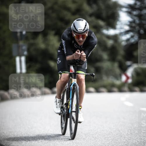 21.06.2026 - 29. Vierlanden-Triathlon H.Heesch http://msf.ph/oto/9923350 21.06.2026 13:04:29 Radfahren 11, 1035 meine-sportfotos.de