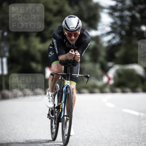 21.06.2026 - 29. Vierlanden-Triathlon H.Heesch http://msf.ph/oto/9923352 21.06.2026 13:04:29 Radfahren 1035 meine-sportfotos.de