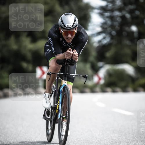 21.06.2026 - 29. Vierlanden-Triathlon H.Heesch http://msf.ph/oto/9923353 21.06.2026 13:04:29 Radfahren 1035 meine-sportfotos.de