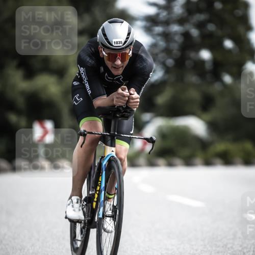 21.06.2026 - 29. Vierlanden-Triathlon H.Heesch http://msf.ph/oto/9923355 21.06.2026 13:04:29 Radfahren 1035 meine-sportfotos.de