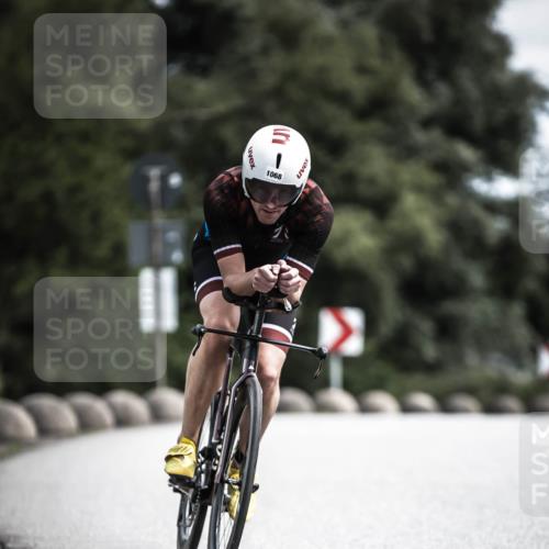 21.06.2026 - 29. Vierlanden-Triathlon H.Heesch http://msf.ph/oto/9923378 21.06.2026 13:04:53 Radfahren 1068 meine-sportfotos.de