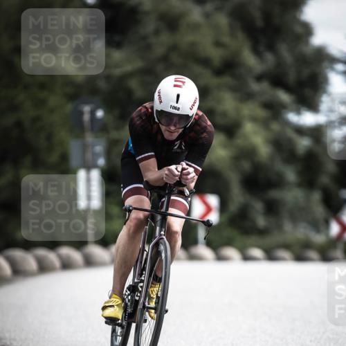 21.06.2026 - 29. Vierlanden-Triathlon H.Heesch http://msf.ph/oto/9923379 21.06.2026 13:04:53 Radfahren 11, 1068 meine-sportfotos.de
