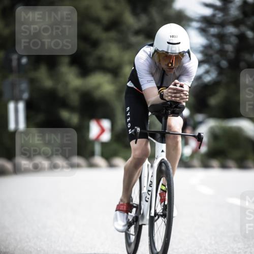 21.06.2026 - 29. Vierlanden-Triathlon H.Heesch http://msf.ph/oto/9923416 21.06.2026 13:05:09 Radfahren 11, 1037 meine-sportfotos.de
