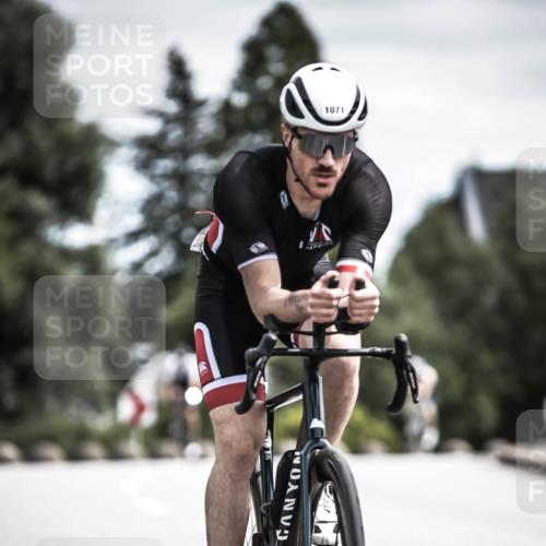 21.06.2026 - 29. Vierlanden-Triathlon H.Heesch http://msf.ph/oto/9923440 21.06.2026 13:05:18 Radfahren 1071 meine-sportfotos.de