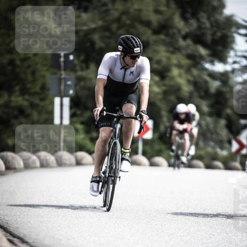 21.06.2026 - 29. Vierlanden-Triathlon H.Heesch http://msf.ph/oto/9923447 21.06.2026 13:05:24 Radfahren 1027 meine-sportfotos.de