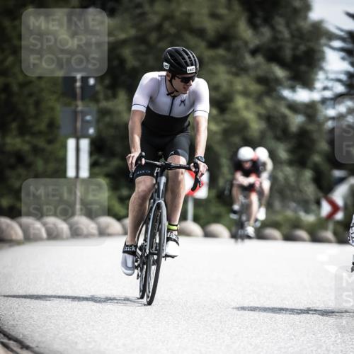 21.06.2026 - 29. Vierlanden-Triathlon H.Heesch http://msf.ph/oto/9923448 21.06.2026 13:05:24 Radfahren 11, 1027 meine-sportfotos.de