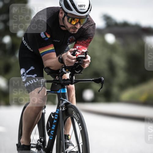 21.06.2026 - 29. Vierlanden-Triathlon H.Heesch http://msf.ph/oto/9923498 21.06.2026 13:05:34 Radfahren 1077 meine-sportfotos.de
