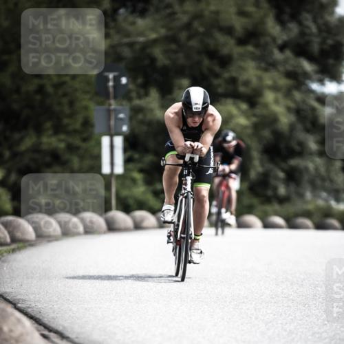 21.06.2026 - 29. Vierlanden-Triathlon H.Heesch http://msf.ph/oto/9923500 21.06.2026 13:05:42 Radfahren 1034 meine-sportfotos.de