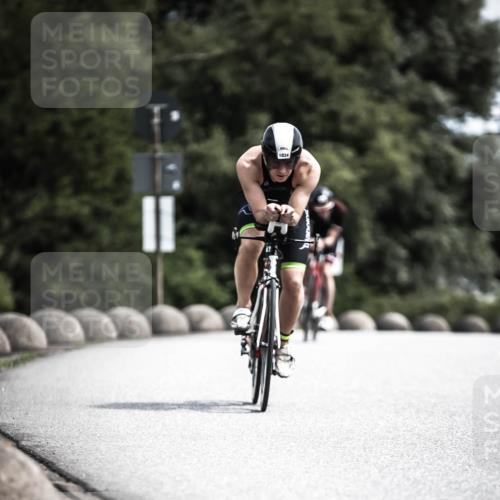 21.06.2026 - 29. Vierlanden-Triathlon H.Heesch http://msf.ph/oto/9923501 21.06.2026 13:05:42 Radfahren 1034 meine-sportfotos.de