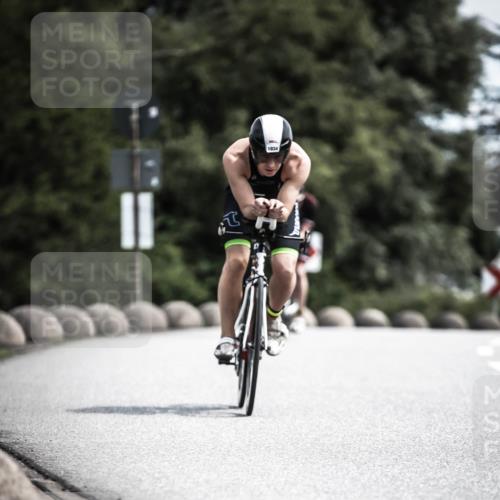 21.06.2026 - 29. Vierlanden-Triathlon H.Heesch http://msf.ph/oto/9923503 21.06.2026 13:05:42 Radfahren 1034 meine-sportfotos.de