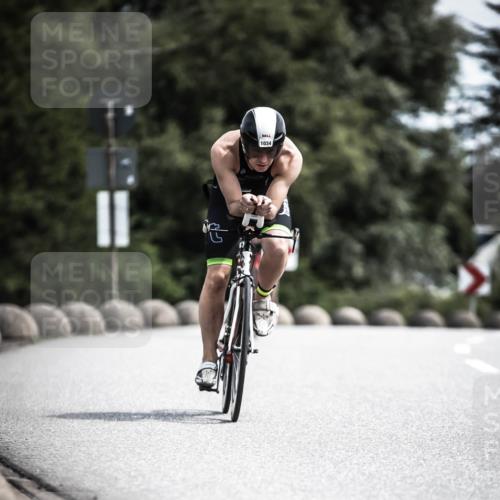 21.06.2026 - 29. Vierlanden-Triathlon H.Heesch http://msf.ph/oto/9923505 21.06.2026 13:05:42 Radfahren 1034 meine-sportfotos.de