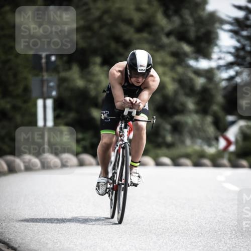 21.06.2026 - 29. Vierlanden-Triathlon H.Heesch http://msf.ph/oto/9923509 21.06.2026 13:05:42 Radfahren 11, 1034 meine-sportfotos.de
