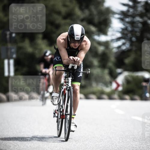 21.06.2026 - 29. Vierlanden-Triathlon H.Heesch http://msf.ph/oto/9923513 21.06.2026 13:05:42 Radfahren 11, 1034 meine-sportfotos.de