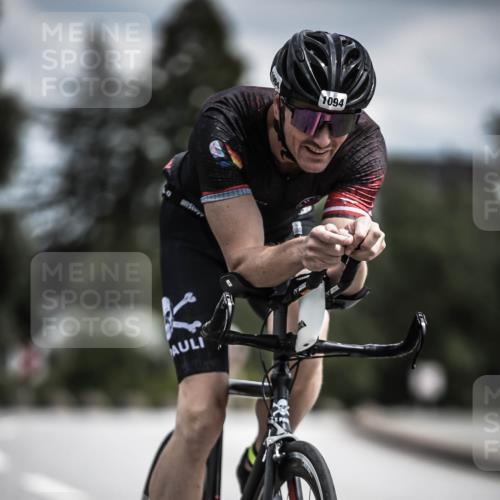 21.06.2026 - 29. Vierlanden-Triathlon H.Heesch http://msf.ph/oto/9923515 21.06.2026 13:30:40 Radfahren 1094 meine-sportfotos.de