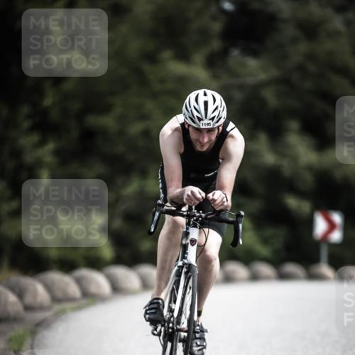 21.06.2026 - 29. Vierlanden-Triathlon H.Heesch http://msf.ph/oto/9923523 21.06.2026 13:30:47 Radfahren 1195 meine-sportfotos.de