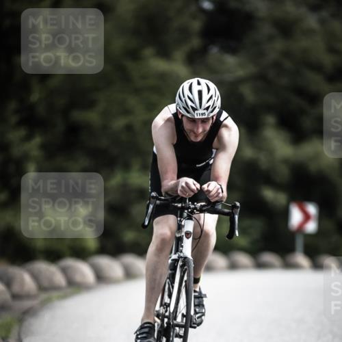 21.06.2026 - 29. Vierlanden-Triathlon H.Heesch http://msf.ph/oto/9923525 21.06.2026 13:30:47 Radfahren 1195 meine-sportfotos.de