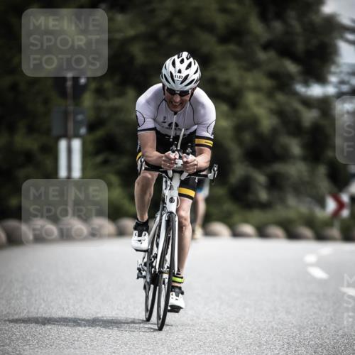 21.06.2026 - 29. Vierlanden-Triathlon H.Heesch http://msf.ph/oto/9923545 21.06.2026 13:31:17 Radfahren 11, 1187 meine-sportfotos.de