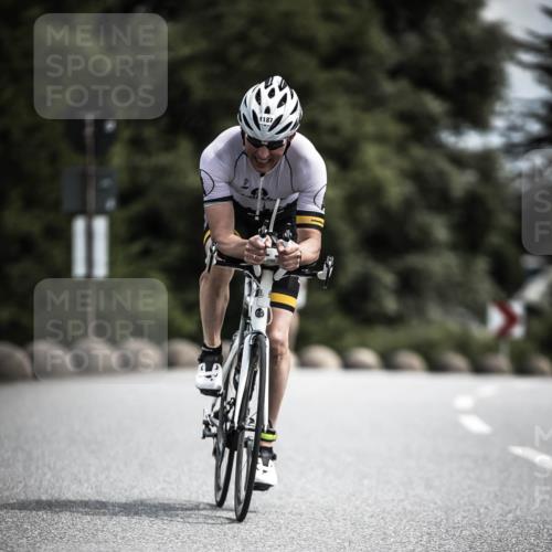 21.06.2026 - 29. Vierlanden-Triathlon H.Heesch http://msf.ph/oto/9923546 21.06.2026 13:31:17 Radfahren 1187 meine-sportfotos.de