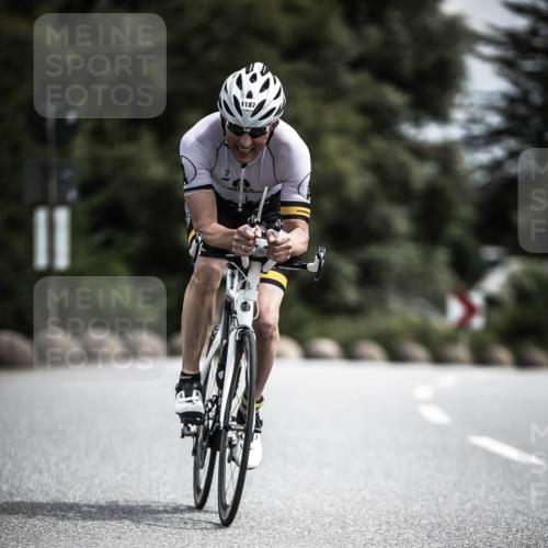 21.06.2026 - 29. Vierlanden-Triathlon H.Heesch http://msf.ph/oto/9923548 21.06.2026 13:31:17 Radfahren 11, 1187 meine-sportfotos.de