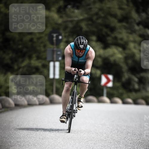 21.06.2026 - 29. Vierlanden-Triathlon H.Heesch http://msf.ph/oto/9923556 21.06.2026 13:31:19 Radfahren 1180 meine-sportfotos.de