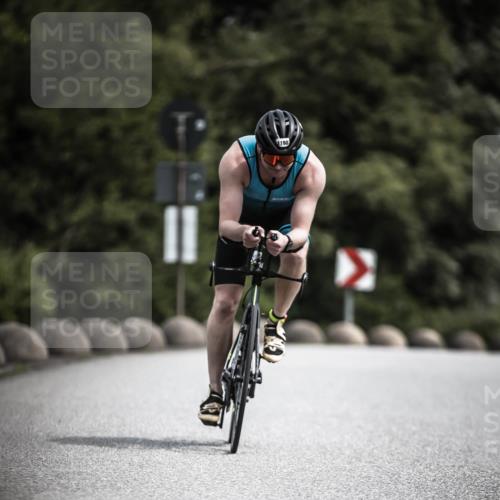 21.06.2026 - 29. Vierlanden-Triathlon H.Heesch http://msf.ph/oto/9923558 21.06.2026 13:31:19 Radfahren 1180 meine-sportfotos.de