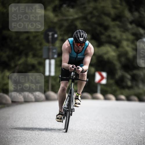 21.06.2026 - 29. Vierlanden-Triathlon H.Heesch http://msf.ph/oto/9923559 21.06.2026 13:31:19 Radfahren 1180 meine-sportfotos.de