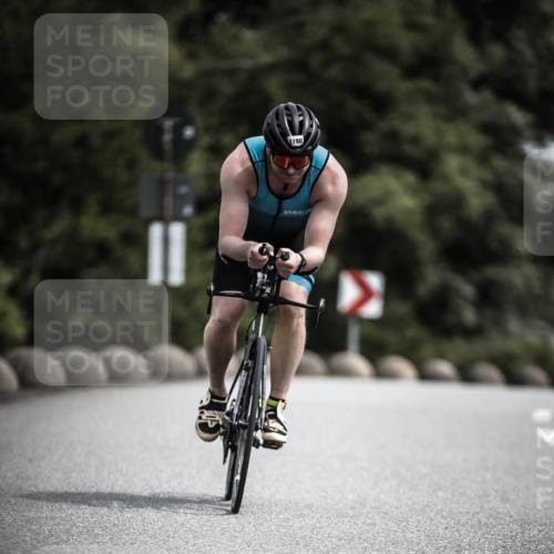 21.06.2026 - 29. Vierlanden-Triathlon H.Heesch http://msf.ph/oto/9923561 21.06.2026 13:31:19 Radfahren 1180 meine-sportfotos.de