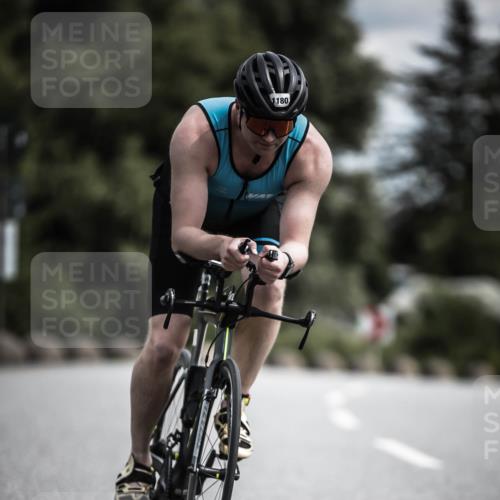 21.06.2026 - 29. Vierlanden-Triathlon H.Heesch http://msf.ph/oto/9923573 21.06.2026 13:31:20 Radfahren 1180 meine-sportfotos.de