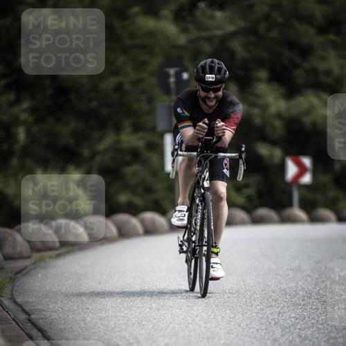 21.06.2026 - 29. Vierlanden-Triathlon H.Heesch http://msf.ph/oto/9923583 21.06.2026 13:31:33 Radfahren 1216 meine-sportfotos.de
