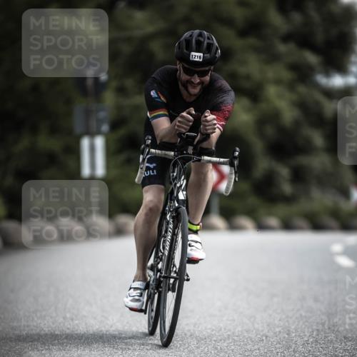 21.06.2026 - 29. Vierlanden-Triathlon H.Heesch http://msf.ph/oto/9923592 21.06.2026 13:31:33 Radfahren 11, 1216 meine-sportfotos.de
