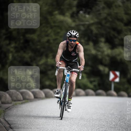 21.06.2026 - 29. Vierlanden-Triathlon H.Heesch http://msf.ph/oto/9923606 21.06.2026 13:32:08 Radfahren 1217 meine-sportfotos.de