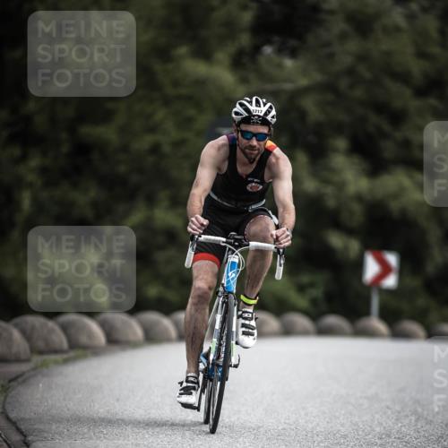 21.06.2026 - 29. Vierlanden-Triathlon H.Heesch http://msf.ph/oto/9923609 21.06.2026 13:32:08 Radfahren 1217 meine-sportfotos.de