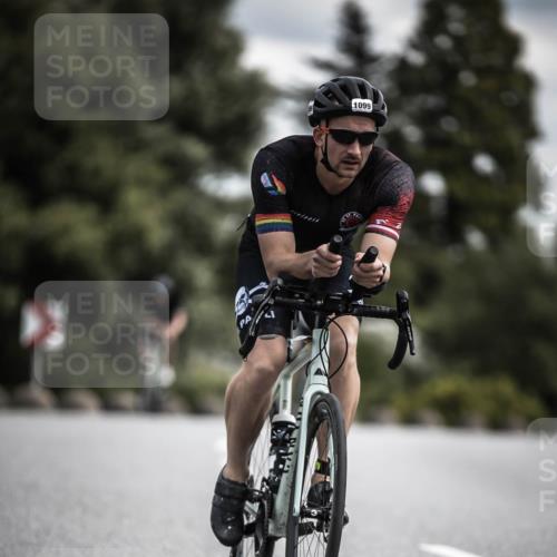 21.06.2026 - 29. Vierlanden-Triathlon H.Heesch http://msf.ph/oto/9923654 21.06.2026 13:32:15 Radfahren 1099 meine-sportfotos.de