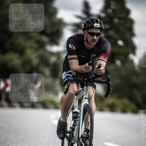 21.06.2026 - 29. Vierlanden-Triathlon H.Heesch http://msf.ph/oto/9923655 21.06.2026 13:32:15 Radfahren 1099 meine-sportfotos.de