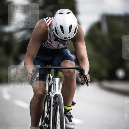 21.06.2026 - 29. Vierlanden-Triathlon H.Heesch http://msf.ph/oto/9923690 21.06.2026 13:32:31 Radfahren 1200, 1200 meine-sportfotos.de
