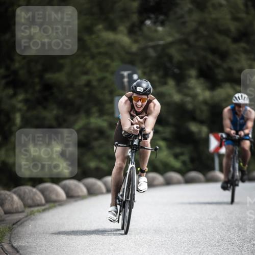 21.06.2026 - 29. Vierlanden-Triathlon H.Heesch http://msf.ph/oto/9923719 21.06.2026 13:32:42 Radfahren 1102 meine-sportfotos.de